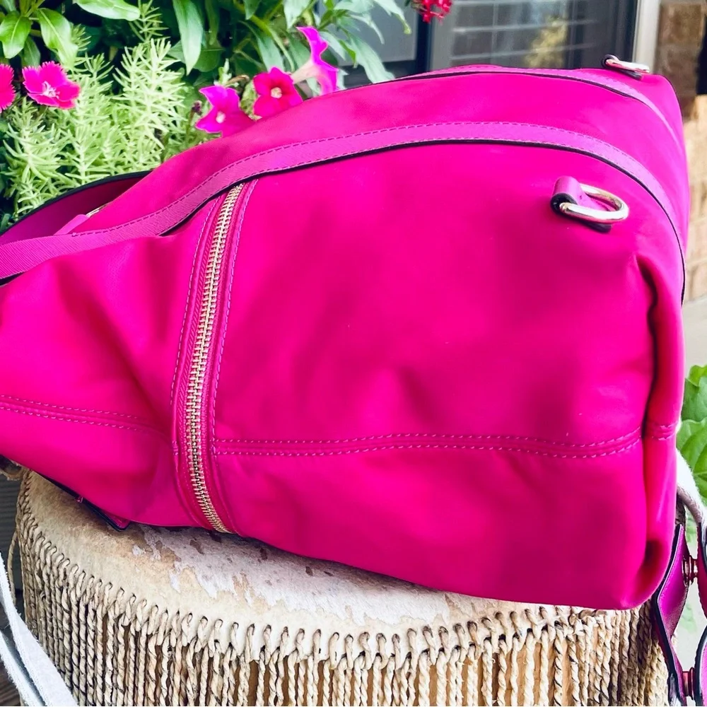 RARE Magenta Pink HENRI BENDEL Large Jetsetter Leather Convertible Backpack Bag - Picture 7 of 16